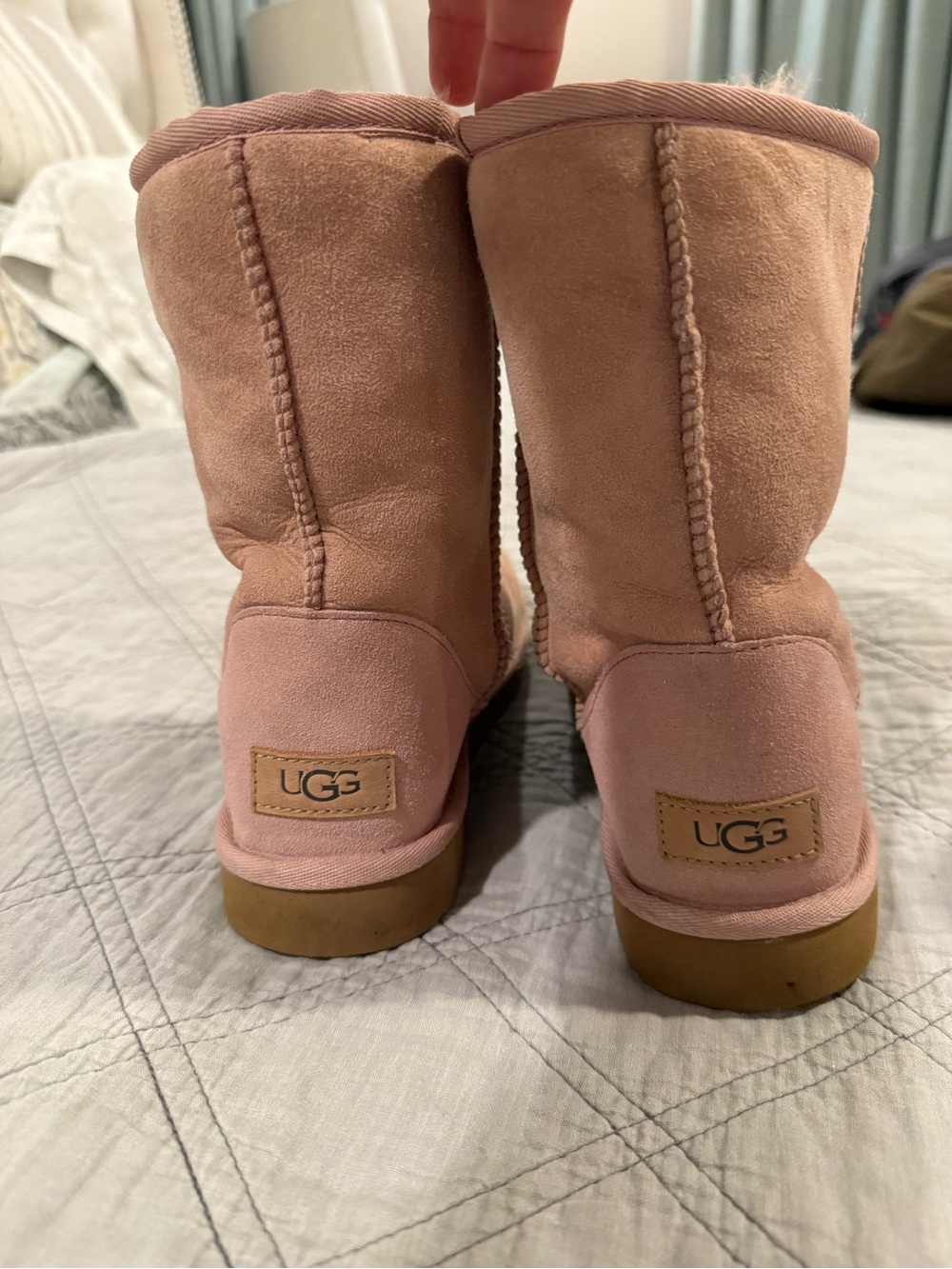UGG Short Shearling Boots in Light Pink